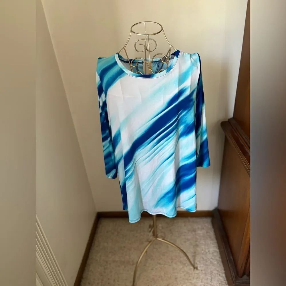 Easywear by Chico's Abstract Print 3/4 Sleeve Top Size 1 Blue Teal Aqua